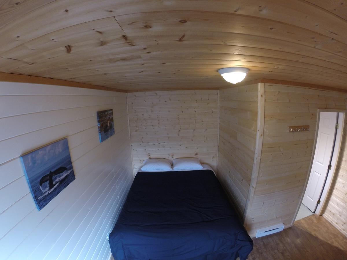 Walters Cove Resort Kyuquot Extérieur photo